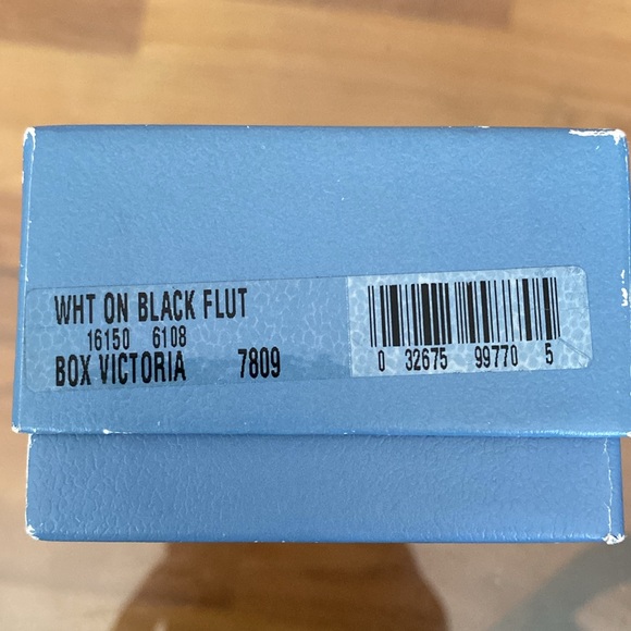 New Vintage Wedgwood Jasperware Fluted Grecian Trinket Box - Picture 5 of 5